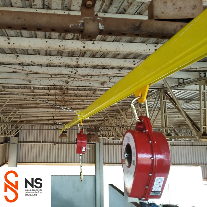 Reparo e Manutenção de Tripé para Espaço Confinado